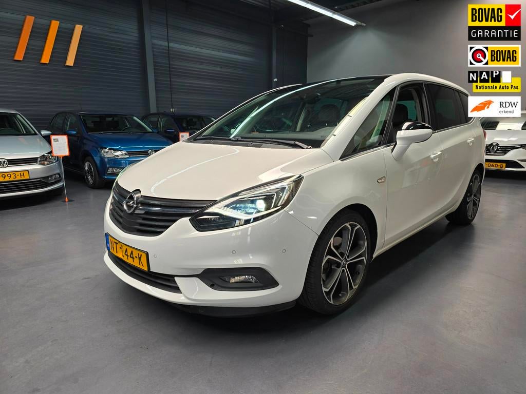 Opel Zafira 1.4 Turbo Business Executive LEDER PANO STOEL ST, Auto's, Opel, 15 km/l, Gebruikt, Euro 6, 4 cilinders