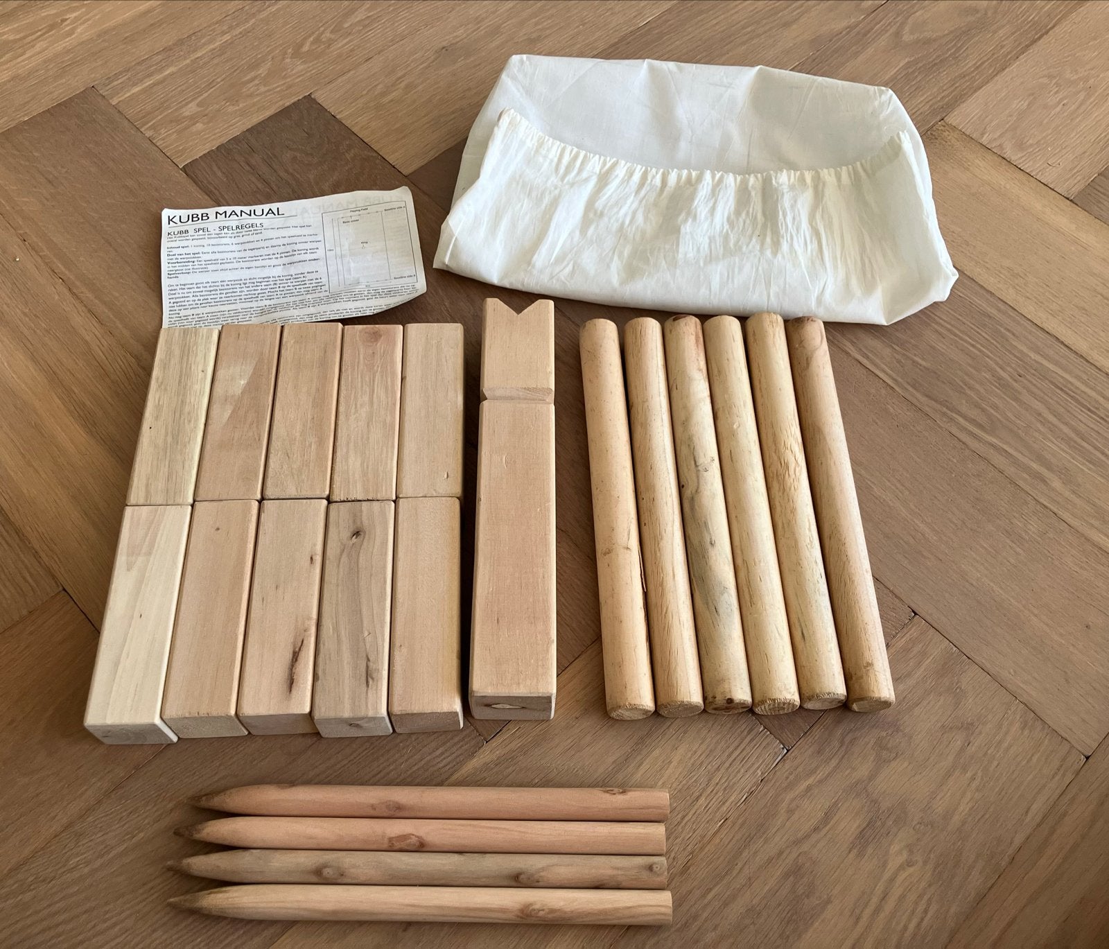 Kubb spel - XL compleet!, Ophalen of Verzenden, Zo goed als nieuw