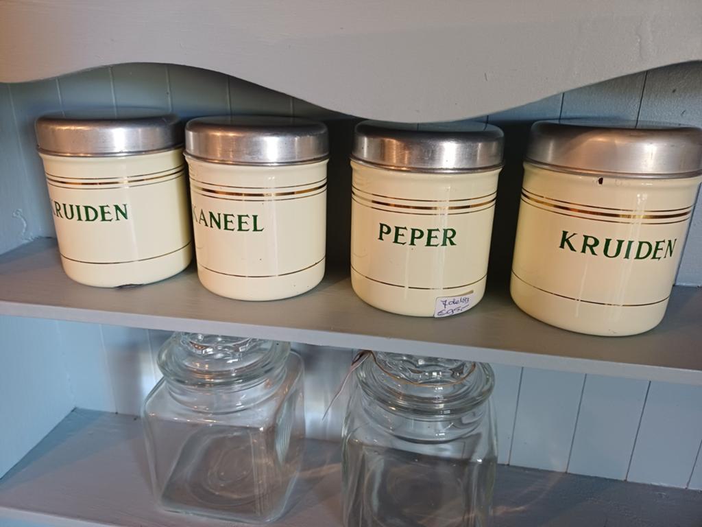 8 delige emaille Bussen set, Ophalen of Verzenden