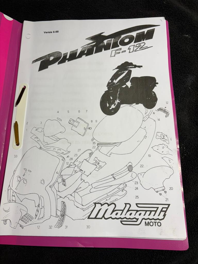 Workshop manual malaguti F12 jaren 90, Fietsen en Brommers, Ophalen of Verzenden, Nieuw