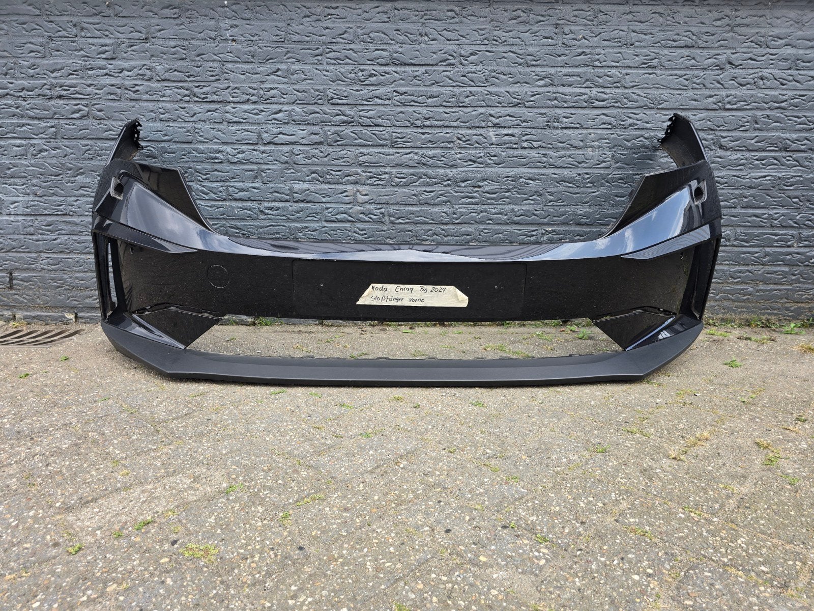 Voorbumper 6x pdc kls Skoda Enyaq bj 2020-2024, Gebruikt, Voor, Brno, Ophalen of Verzenden