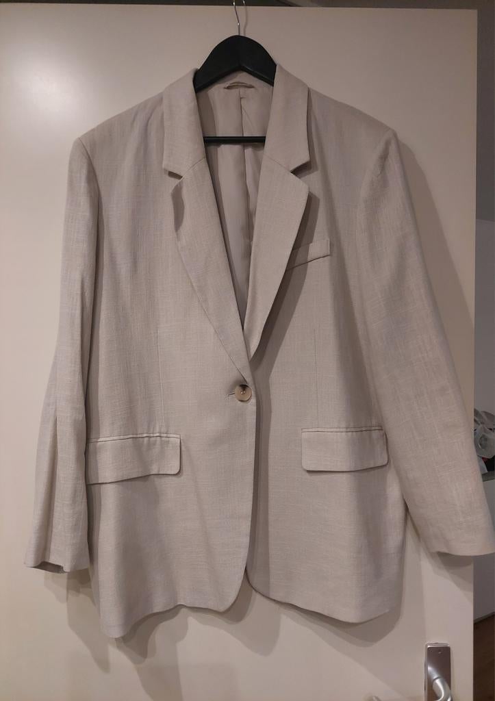 Beige blazer met 2 linnen broeken, Beige, Maat 42/44 (L), Ophalen of Verzenden, Zo goed als nieuw