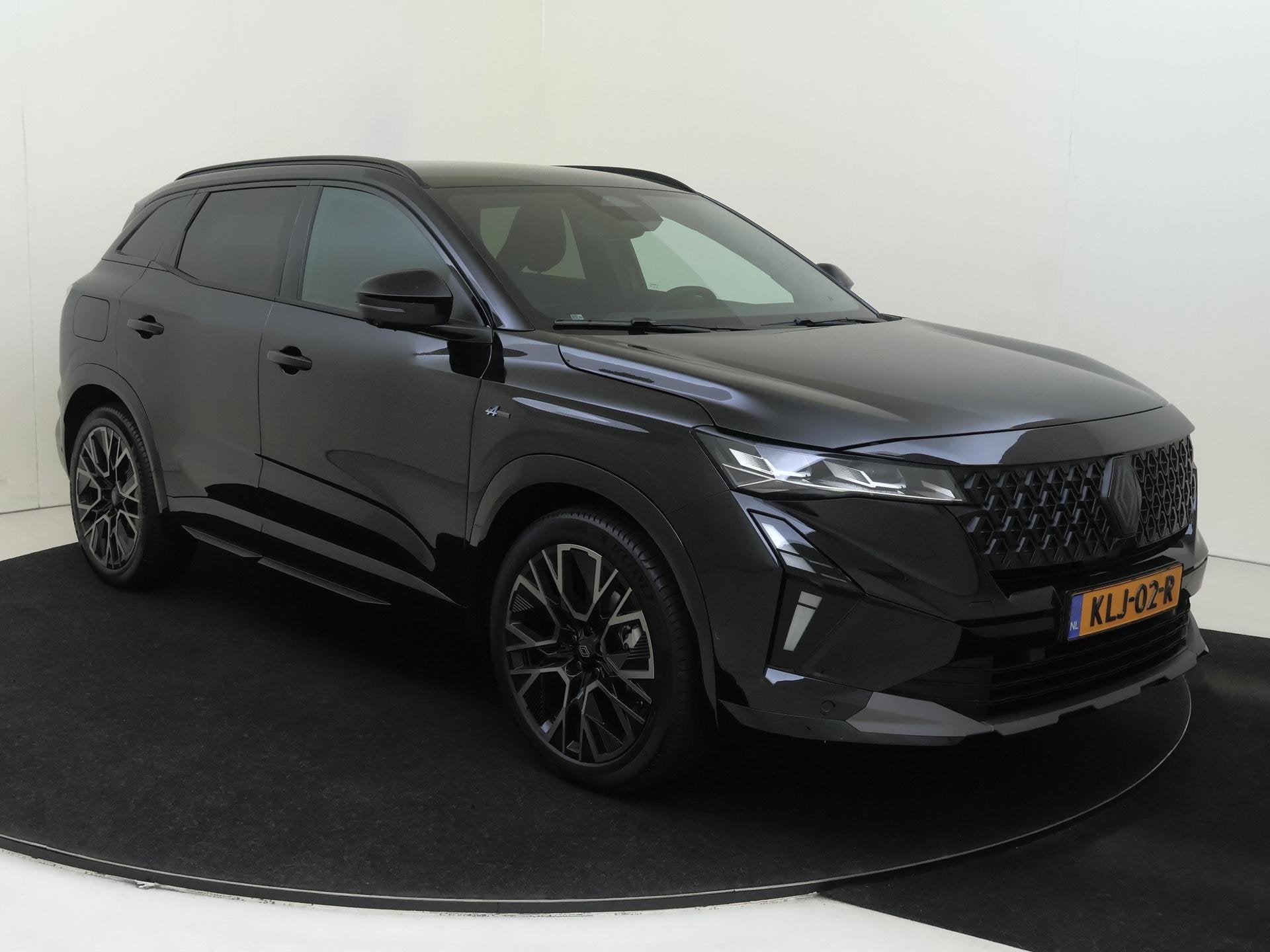 Renault Austral 1.2 E-Tech full hybrid 200Pk esprit Alpine |, Auto's, Renault, Euro 6, 1199 cc, 2 kWh, Zwart