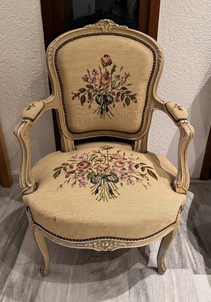Antieke Fauteuil stoel, Ophalen