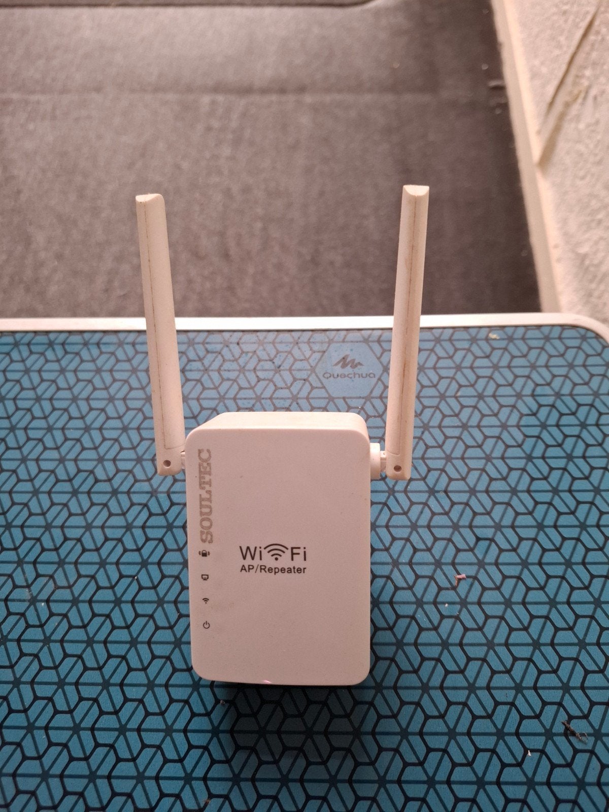 Soultec Pro WiFi Repeater / Versterker, Computers en Software, WiFi-versterkers, Ophalen, Zo goed als nieuw, Soultec