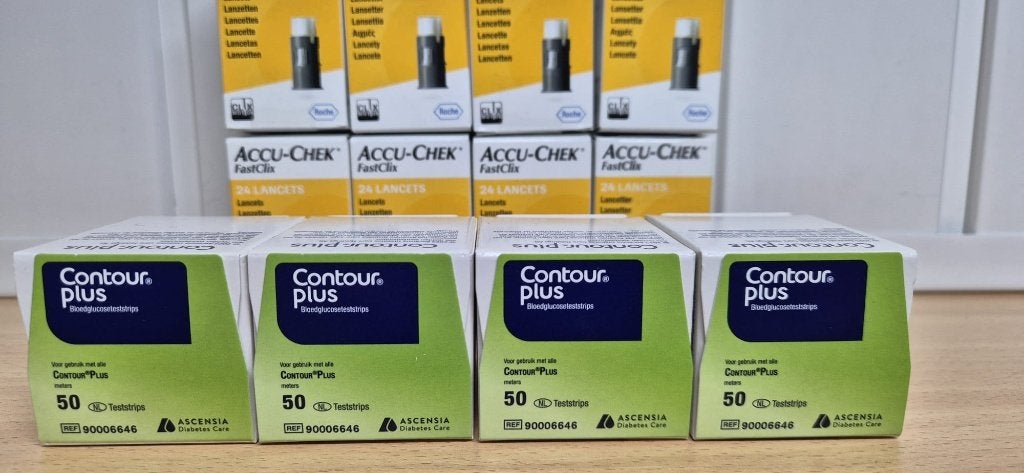 diabetes bloedsuiker teststrips CONTOUR PLUS en LACETTEN, Sport en Fitness, Gezondheidsproducten en Wellness, Ophalen of Verzenden