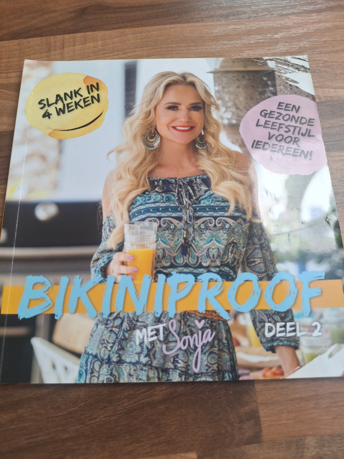 Bikiniproof met Sonja deel 2 - Slank in 4 weken, Ophalen of Verzenden, Zo goed als nieuw, Dieet en Voeding, Sonja Bakker