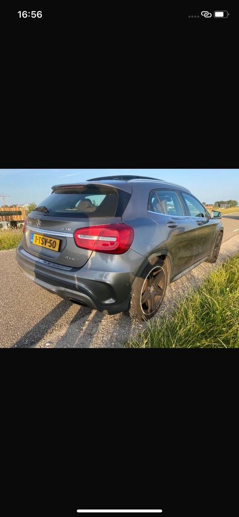 Mercedes-Benz GLA Gla220 CDI 2.1 125KW Aut7 4M 2014 Grijs, Auto's, Mercedes-Benz, Automaat, 1800 kg, 4 cilinders, Bruin