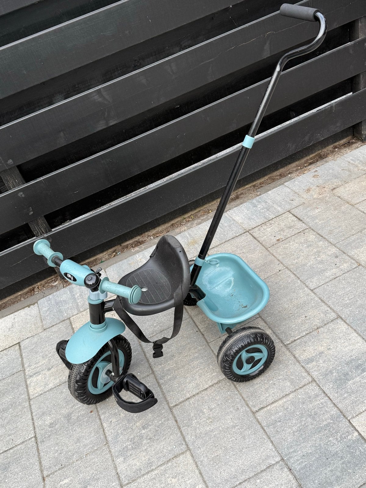Billy kinderfietsje met duwstang - ideaal voor de kleintjes, Kinderen en Baby's, Speelgoed | Buiten | Voertuigen en Loopfietsen