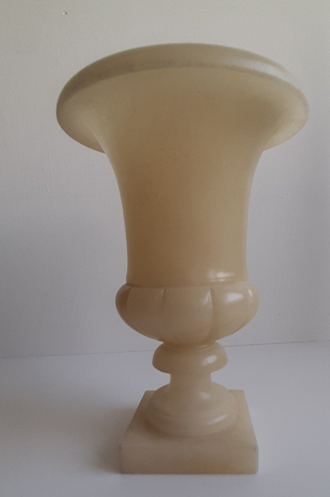 Grote albasten vaas. Hoogte circa 25 cm., Ophalen of Verzenden, Zo goed als nieuw