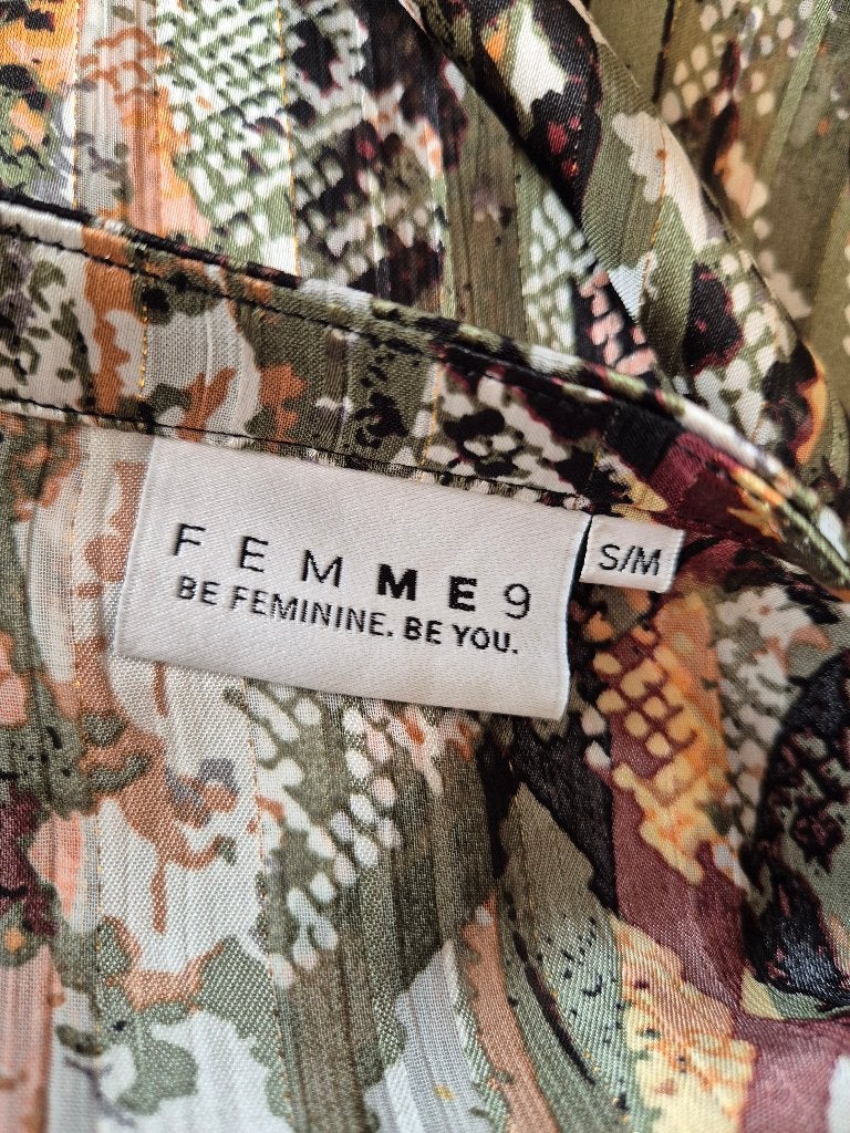 J573 - Korte Femme9 jurk maat S-M (1), Ophalen of Verzenden, Zo goed als nieuw, Maat 38/40 (M), Boven de knie