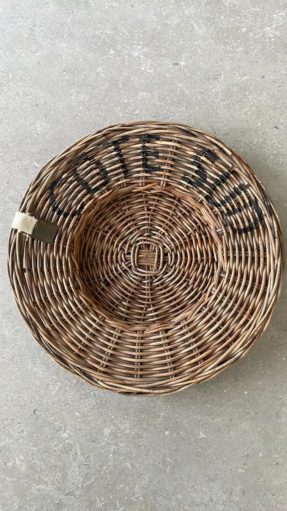Riviera Maison rattan onderbord, Huis en Inrichting, Woonaccessoires | Schalen en Manden, Ophalen of Verzenden, Zo goed als nieuw