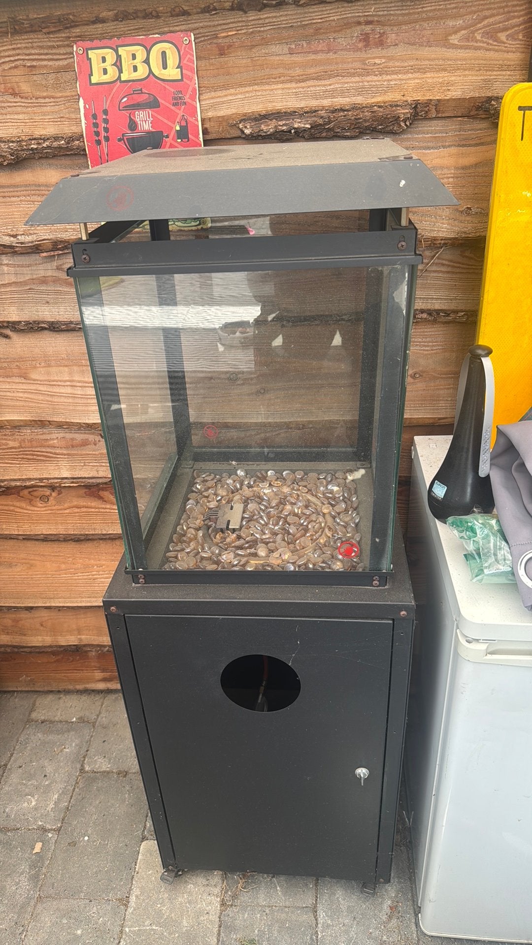 Flame heater, Ophalen, Gebruikt