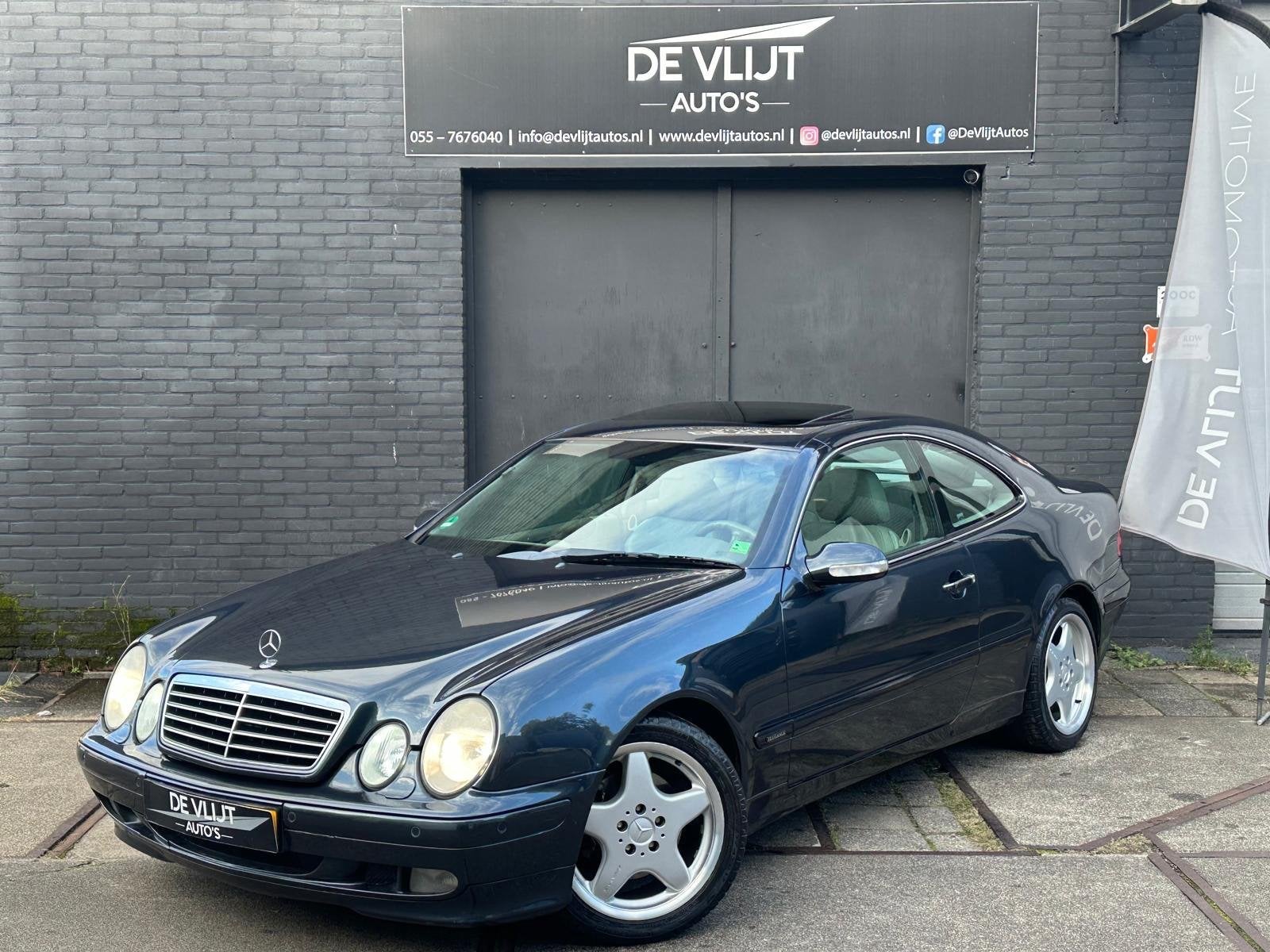 Mercedes-Benz CLK-klasse Coupé 320 | Automaat | Schuifdak |, 745 kg, Achterwielaandrijving, Gebruikt, 4 stoelen