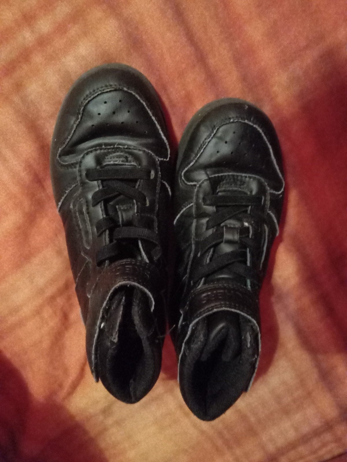 Jongens SKECHERS schoenen maat 32 MOET WEG, Ophalen, Schoenen, Skechers, Zo goed als nieuw