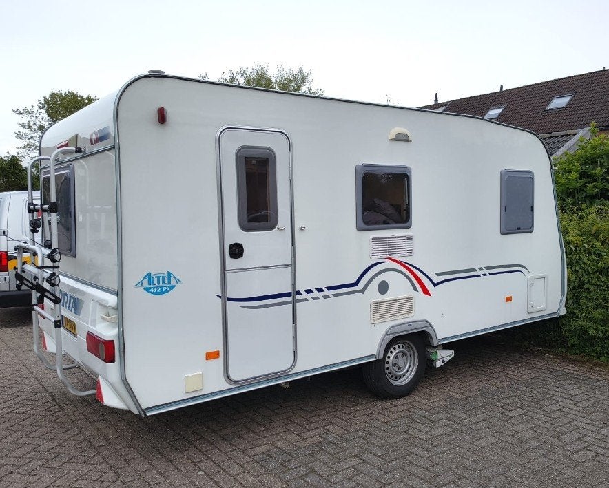 Adria Altea 432 caravan, Vast bed, Luifel, Treinzit, Particulier