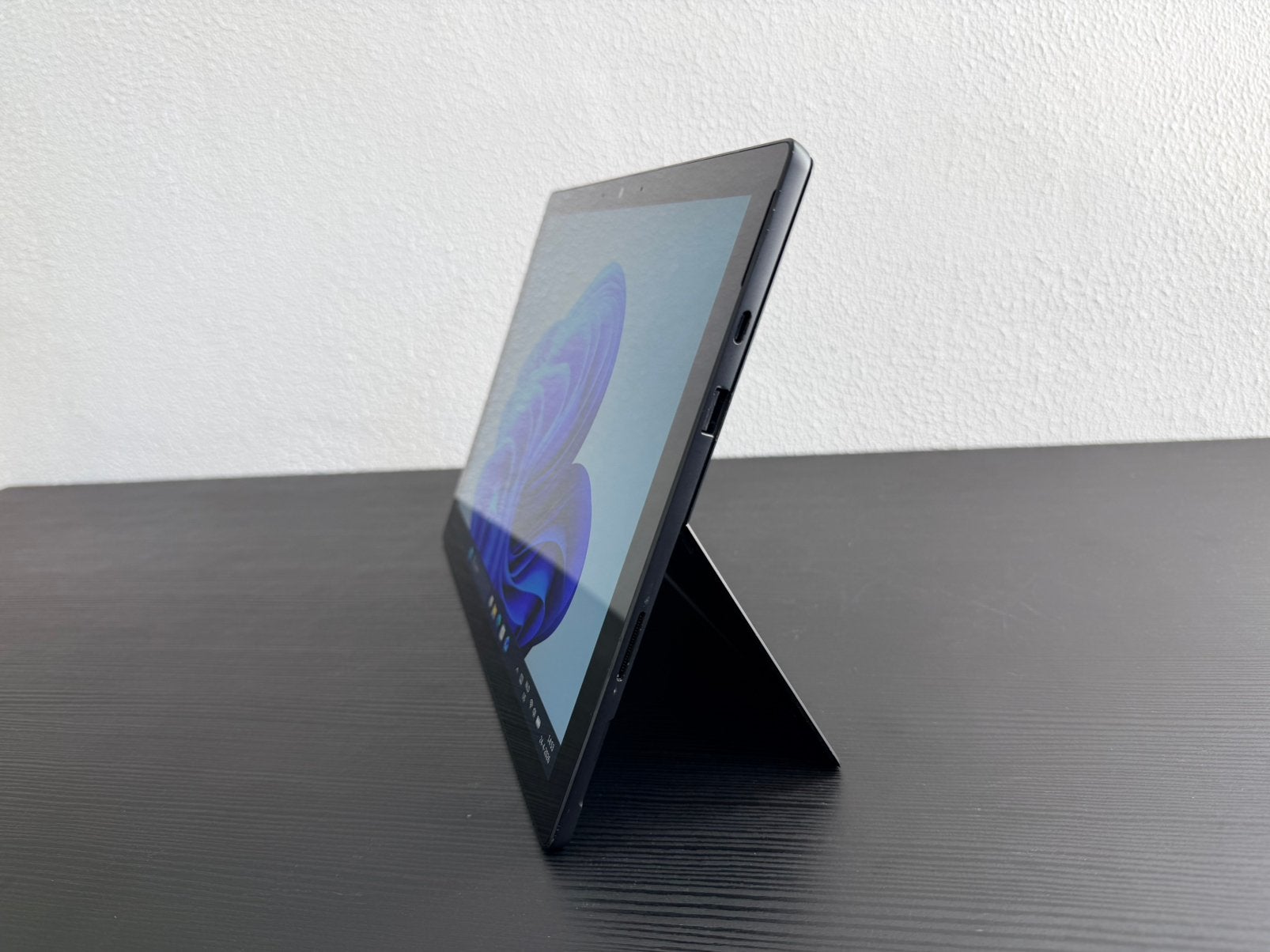 Microsoft Surface Pro 7 Tablet - i5 Generatie 10, Computers en Software, Windows Tablets, Ophalen, Usb-aansluiting, Surface Pro 1866