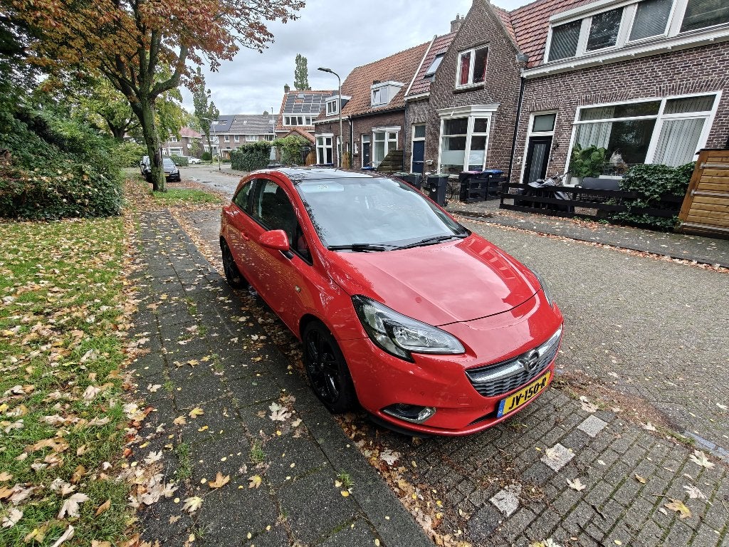Opel Corsa 1.3CDTI 70KW/95PK 3D 2016 Rood, Auto's, Voorwielaandrijving, Stof, Zwart, Origineel Nederlands
