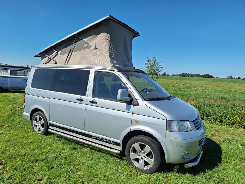 Vw t5 camper, Automaat, Standaard zit, Volkswagen, 7 tot 12 maanden geleden