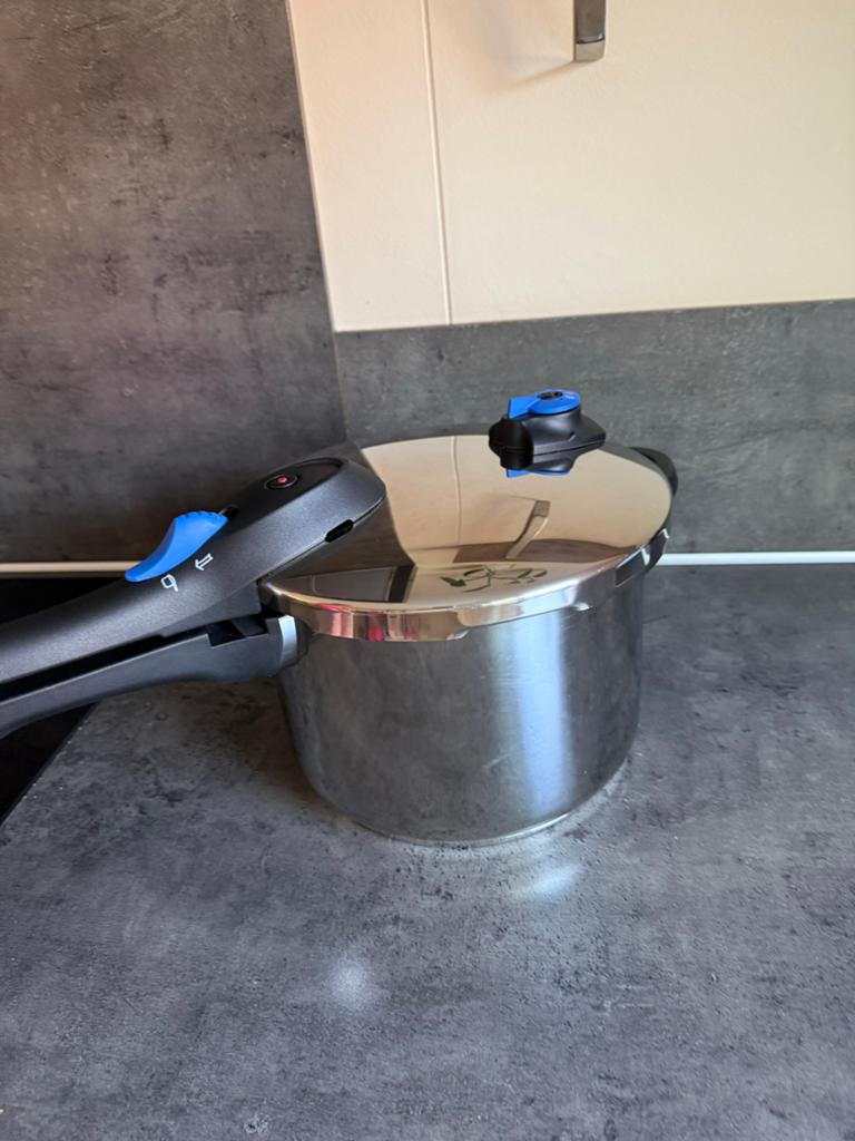 BK snelkookpan 4 liter - Nieuw, Ophalen of Verzenden, Nieuw, Rvs, Kookpan of Snelkookpan