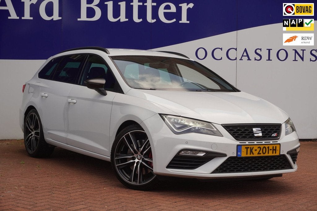 Seat Leon ST 2.0 TSI CUPRA 300 / ORIG-NL / DCC / Virtual / S, Auto's, Seat, Gebruikt, Euro 6, 4 cilinders, 1984 cc