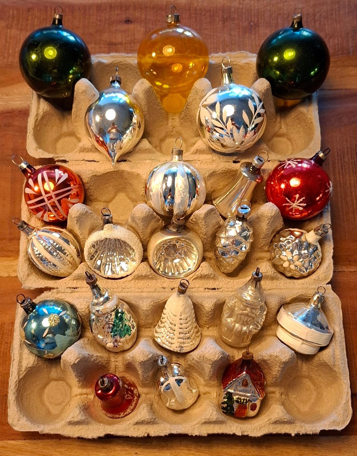 DIV OUDE GLAZEN KERSTBALLEN IN DIV KLEUREN, Ophalen of Verzenden, Gebruikt