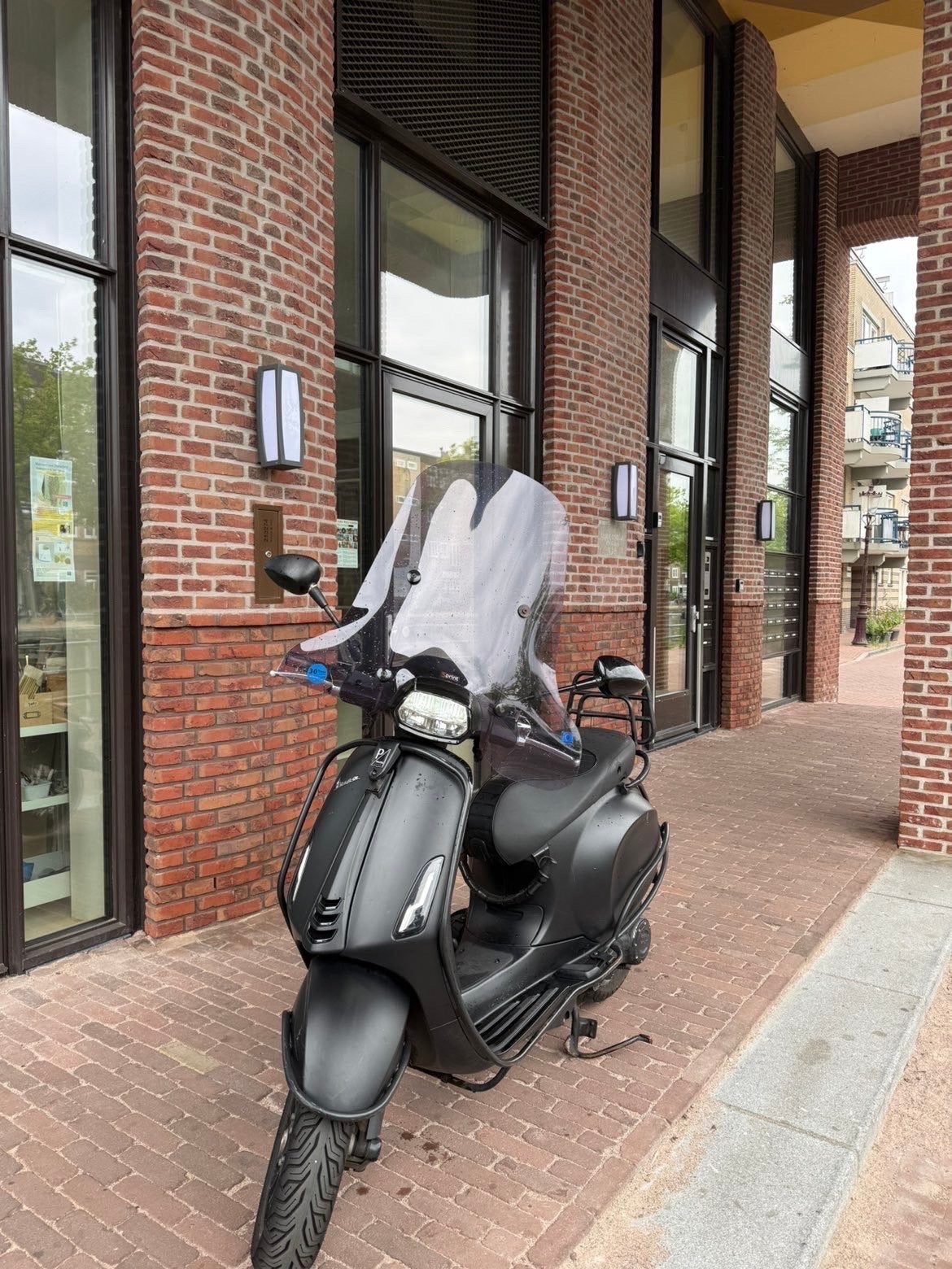 Vespa Sprint 2020, Fietsen en Brommers, Scooters | Vespa, Gebruikt, Overige modellen, Ophalen of Verzenden, Benzine