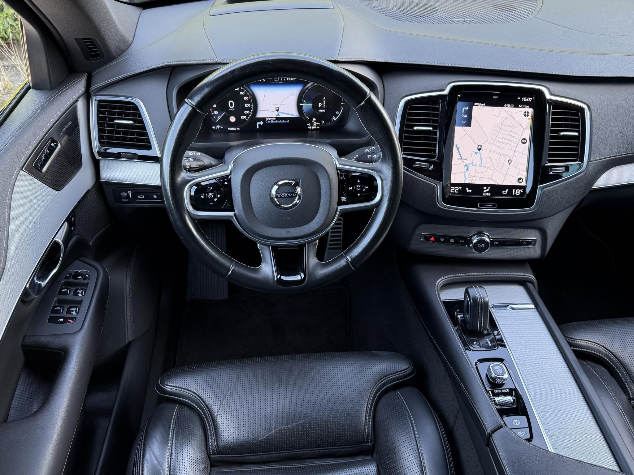Volvo XC90 2.0 T8 Recharge AWD R-Design | 360 camera | Adapt, Dealer onderhouden, Euro 6, 4 cilinders, 7 stoelen