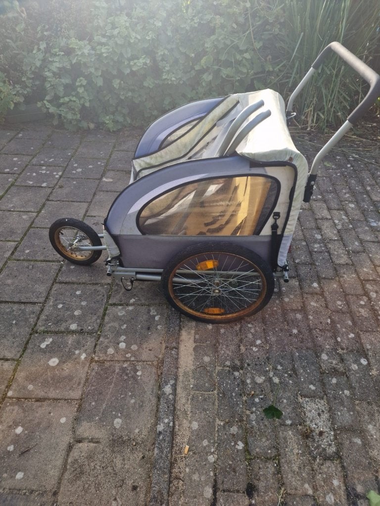GRATIS: Fietskar / Kinderwagen (voor 2 kinderen of bagage), Fietsen en Brommers, Ophalen, Gebruikt, Kinderkar, 40 tot 60 kg