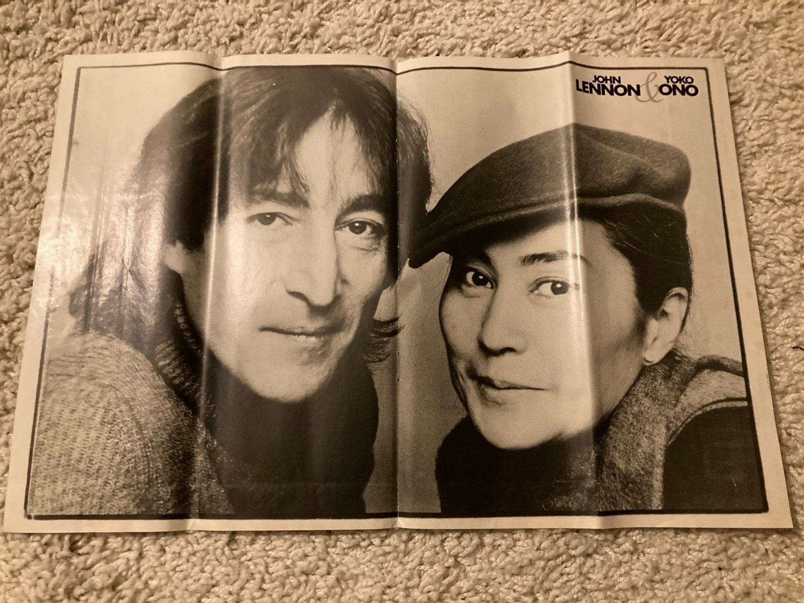 A3 Poster JOHN LENNON & YOKO ONO, Ophalen of Verzenden, Zo goed als nieuw, A1 t/m A3, Muziek