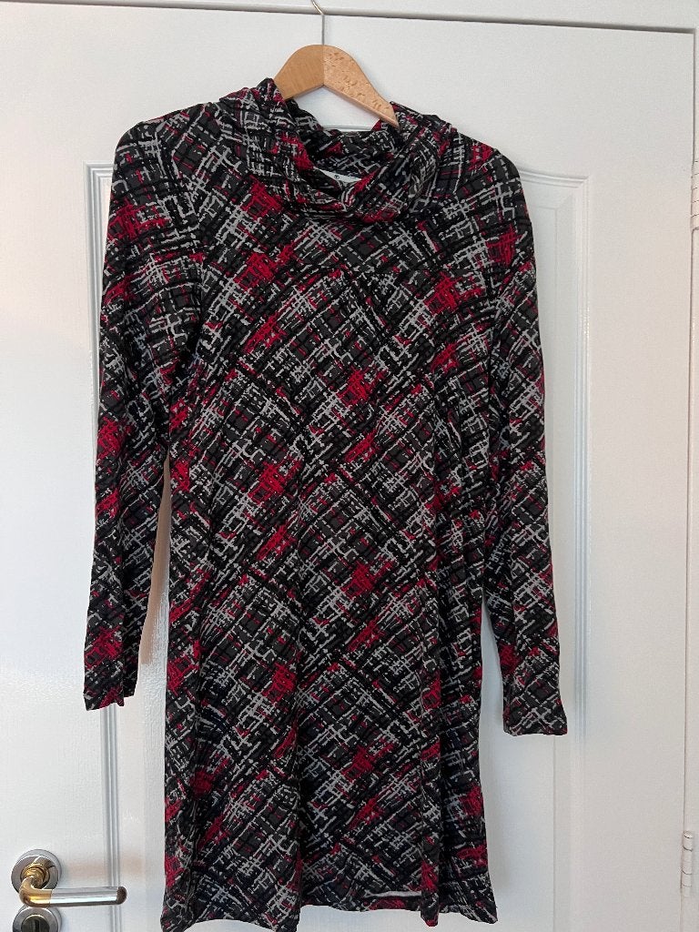 Tom Tailor rood zwart jurkje met kol nieuw maat S, Nieuw, Maat 36 (S), Boven de knie, Rood