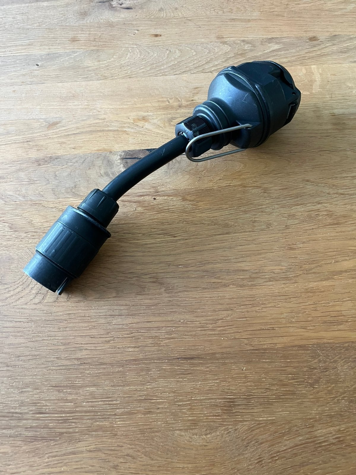 Adapter caravan 13 polig Jaeger naar 13 polig Multicon, Ophalen, Zo goed als nieuw