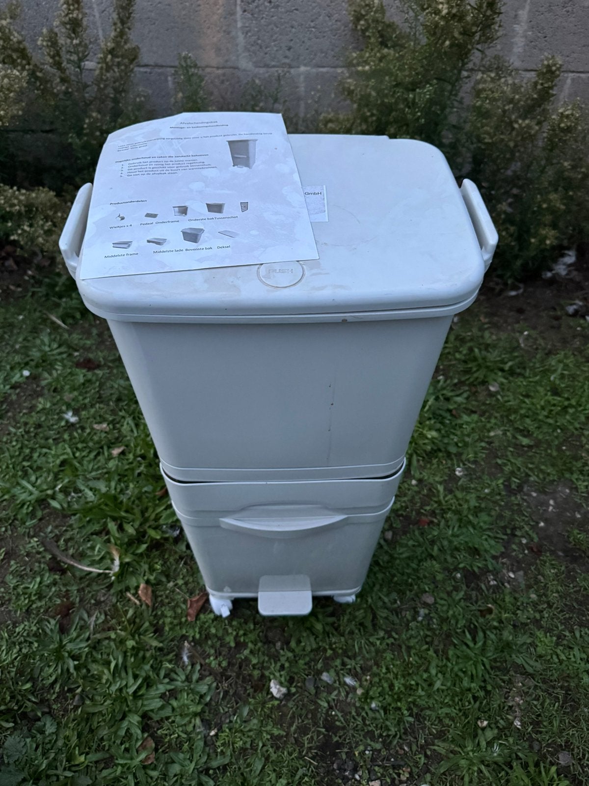 Nieuwe prullenbak, Huis en Inrichting, 40 liter of meer, Ophalen of Verzenden, Nieuw, Kunststof