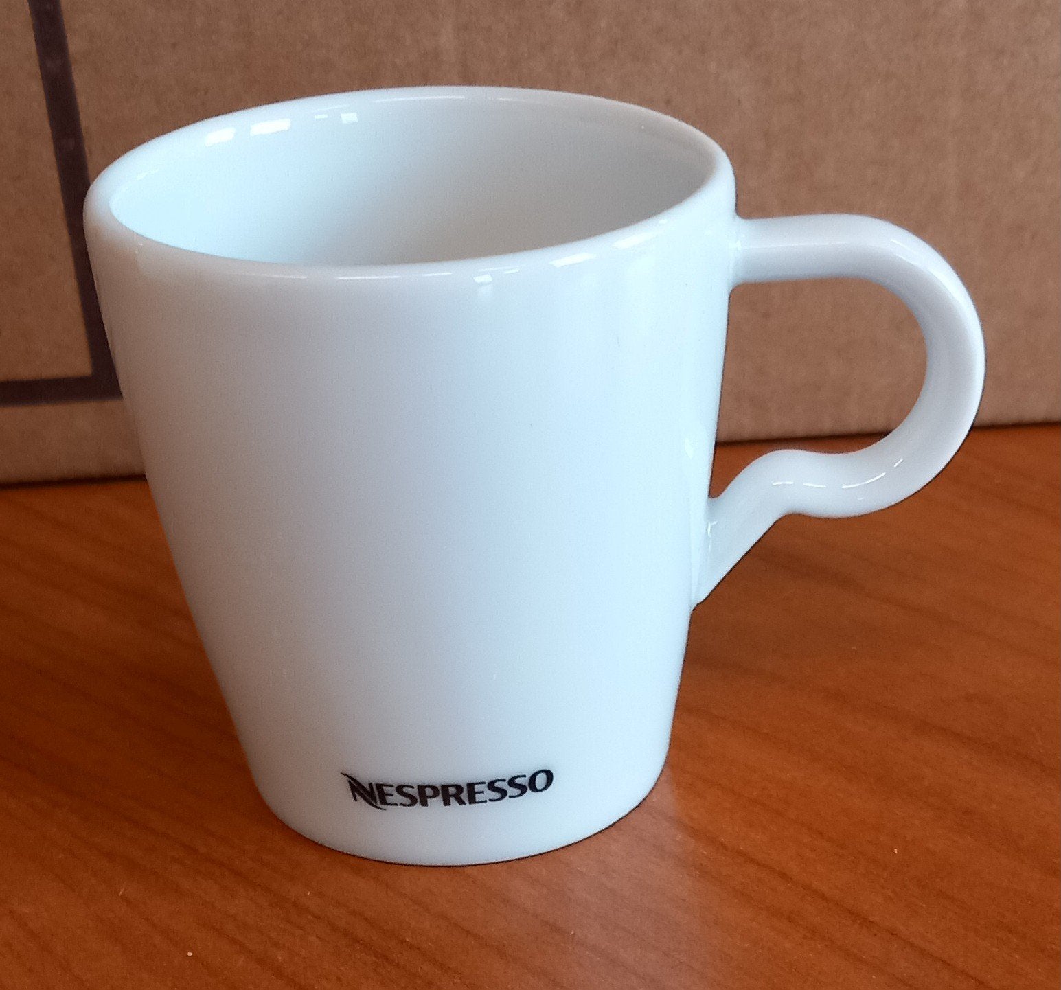 nespresso espresso kopjes en schotel, Huis en Inrichting, Keuken | Servies, Verzenden, Nieuw, Overige stijlen, Kop(pen) en/of Schotel(s)