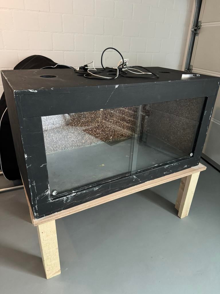 Terrarium met vloerverwarming, Dieren en Toebehoren, Ophalen, Gebruikt, Terrarium of Paludarium