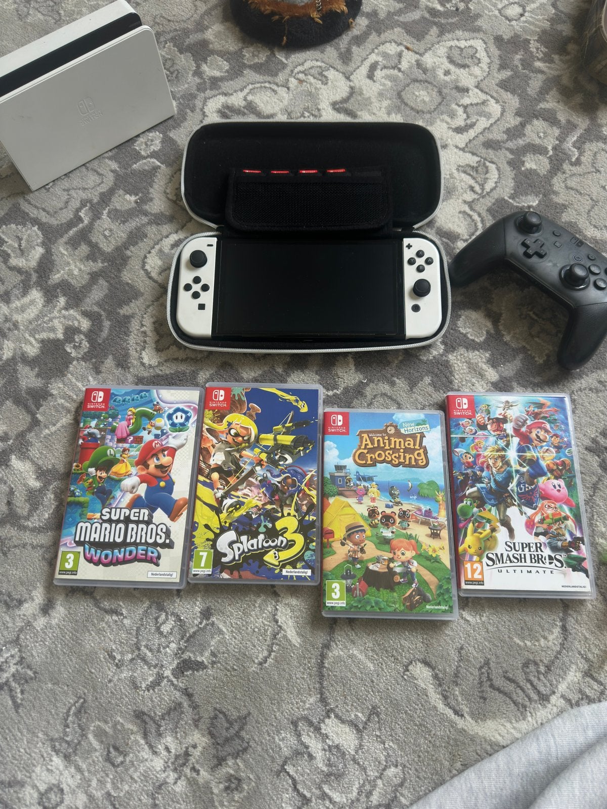 Nintendo switch OLED + pro controller/games, Ophalen, Zo goed als nieuw, Met 1 controller, Switch OLED
