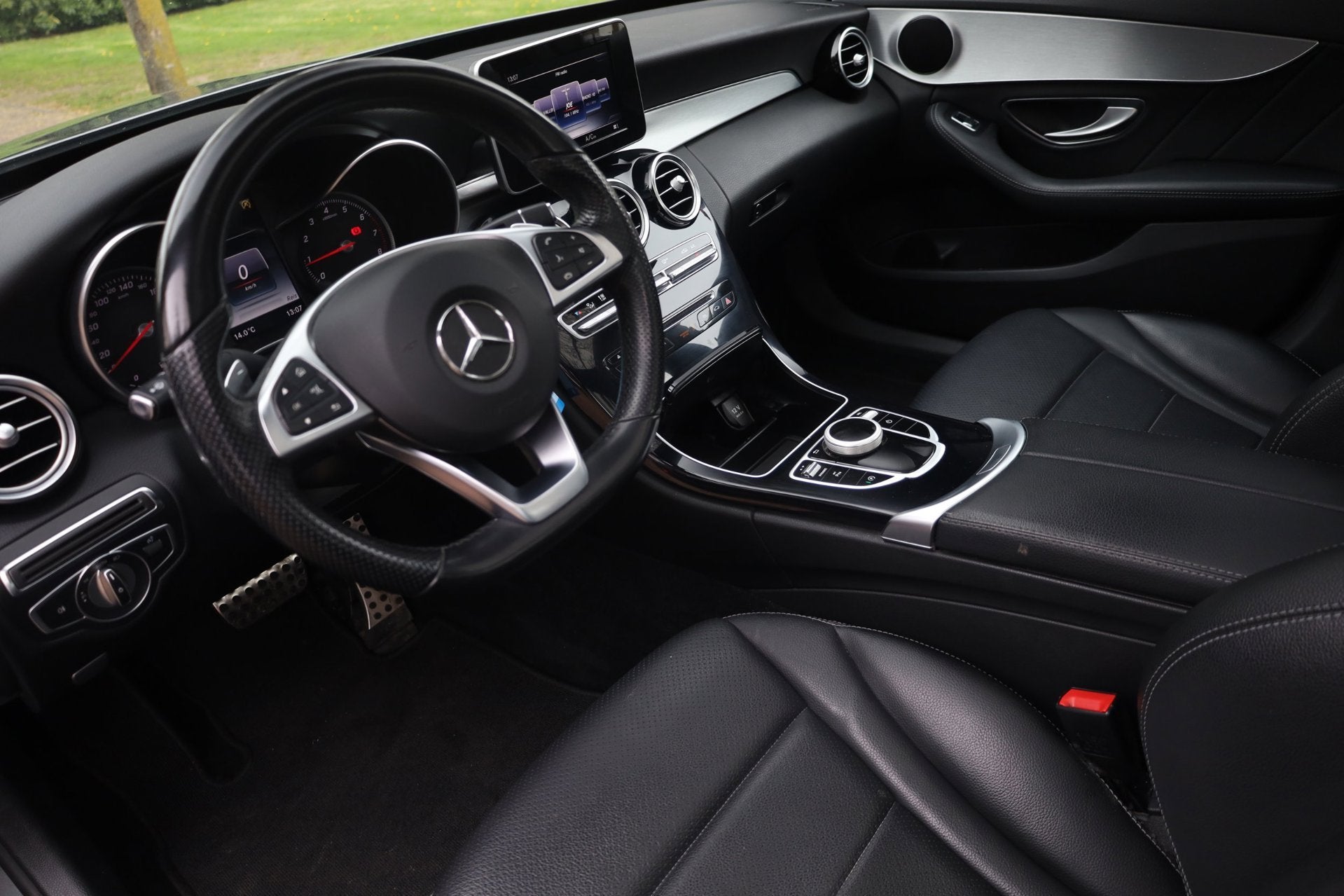 Mercedes-Benz C-klasse 180 Business Solution Aut. | AMG-Pakk, Auto's, Mercedes-Benz, Automaat, Bedrijf, Sedan, 710 kg