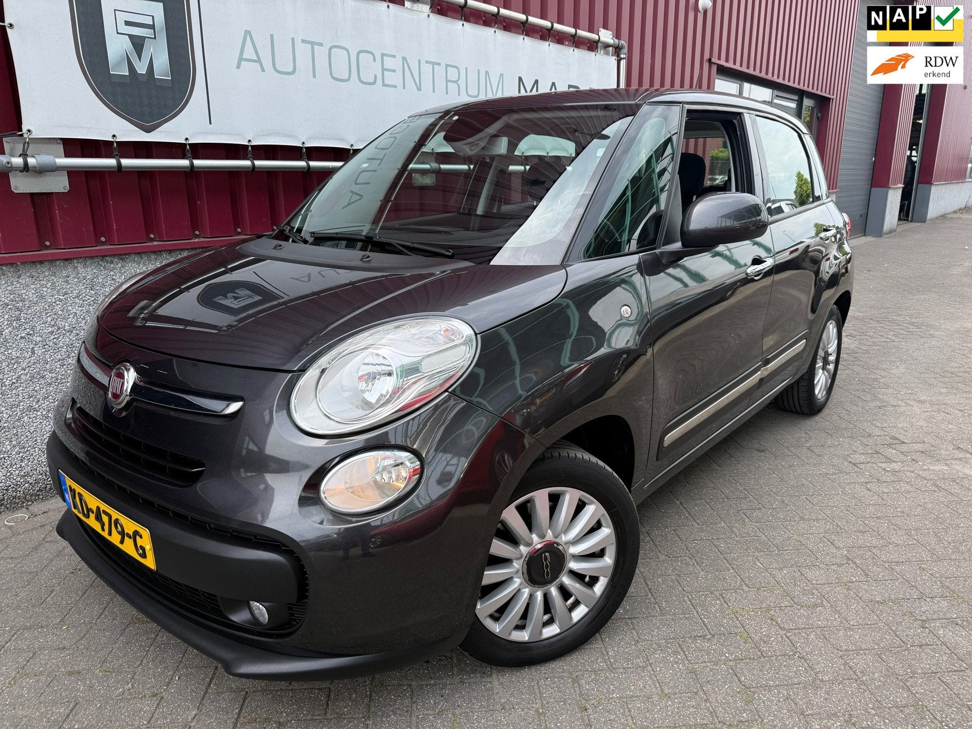 Fiat 500 L 1.4-T-Jet Lounge // Navi // Pano.dak // 186DKM NA, Auto's, Fiat, Voorwielaandrijving, Gebruikt, 4 cilinders, 400 kg