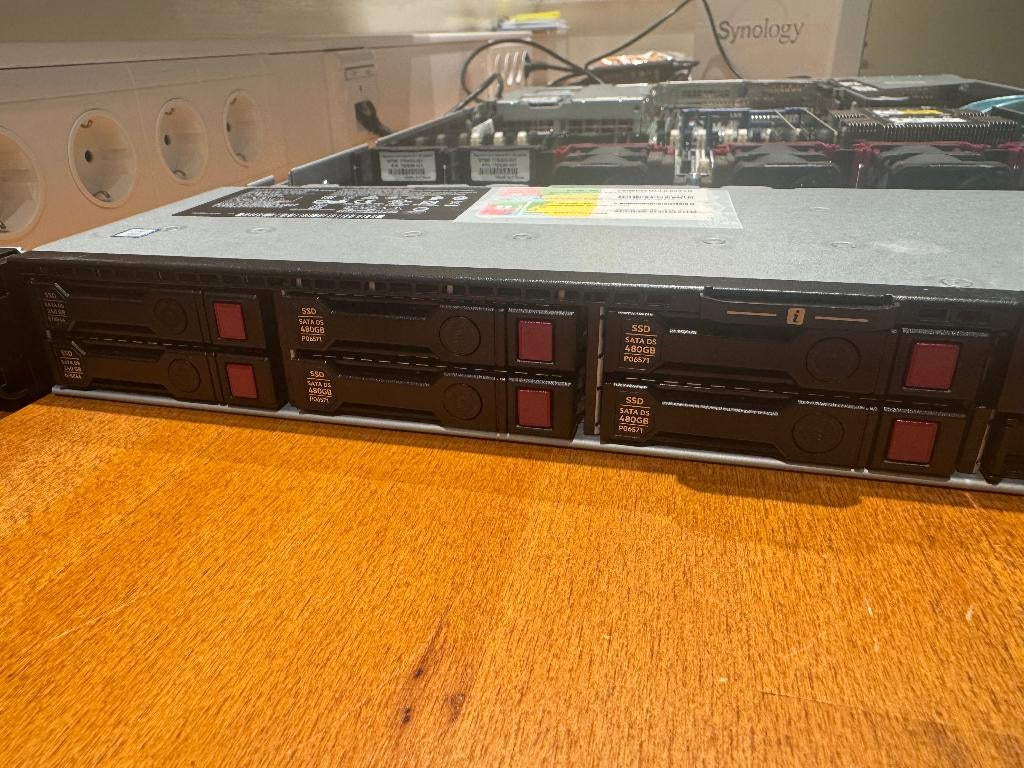 HP Proliant dl360 gen10, Computers en Software, Servers, Ophalen, 2 tot 3 Ghz, 32 GB, Hot swappable onderdelen