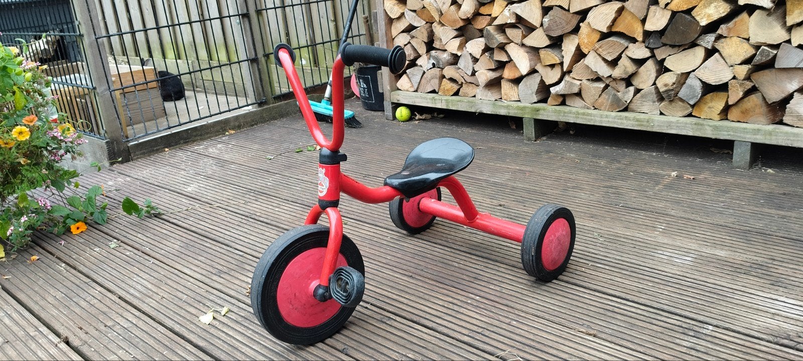 Rode Winther driewieler voor kinderen, Fietsen en Brommers, Fietsen | Driewielers, Ophalen, Gebruikt, Winther