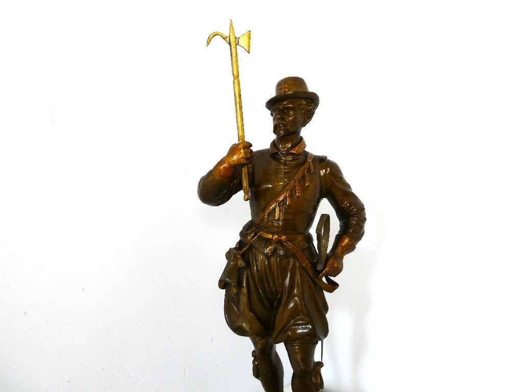 Beeld van een Musketier met een zwaard en hellebaard, Ophalen of Verzenden