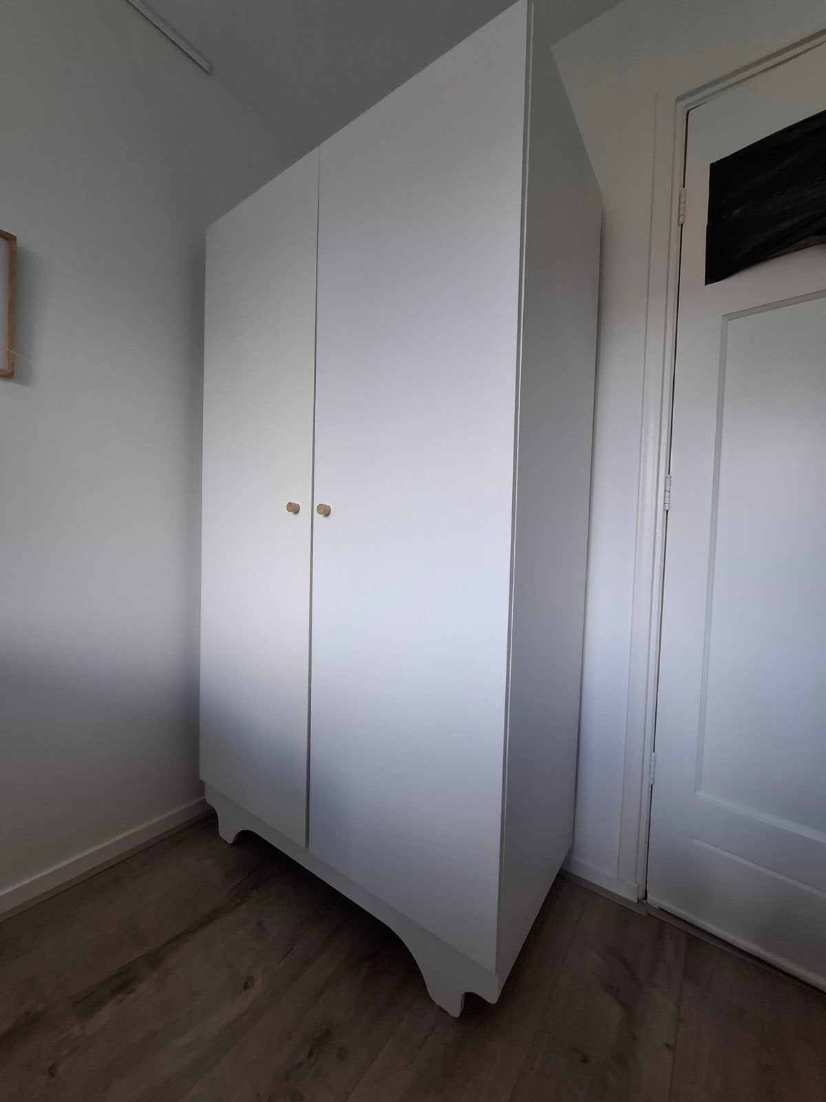 witte kast van petite amelie, Ophalen, Kast, 50 tot 70 cm, 105 cm of meer