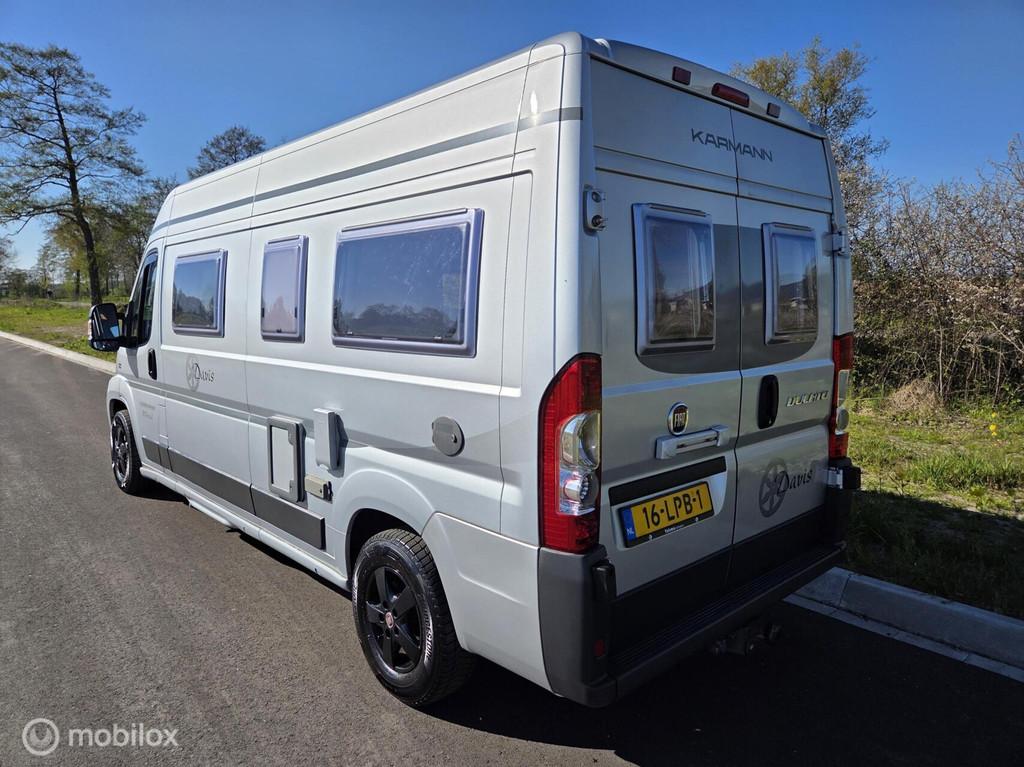 Karmann mobil DAVIS 590 FB buscamper 2009 ☆Euro-4 Vastbed, Caravans en Kamperen, Campers, Buscamper of Camperbus, Koelkast, Bedrijf