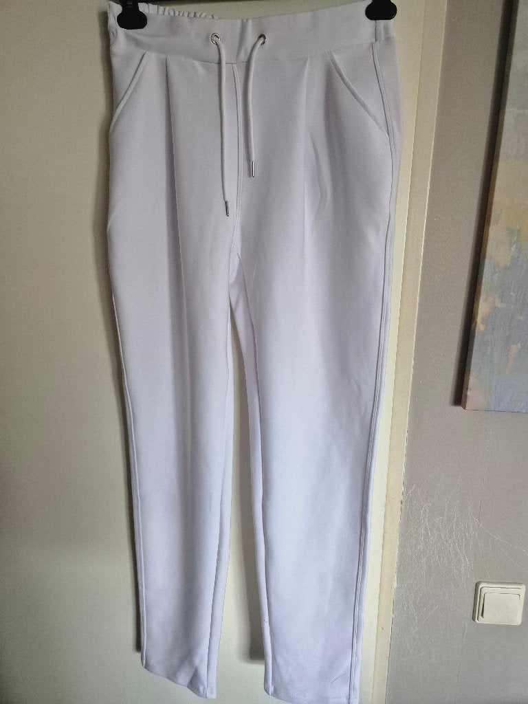 Nieuwe witte comfortabele broek met trekkoord L/XL, Wit, Nieuw, Ophalen of Verzenden, Lang
