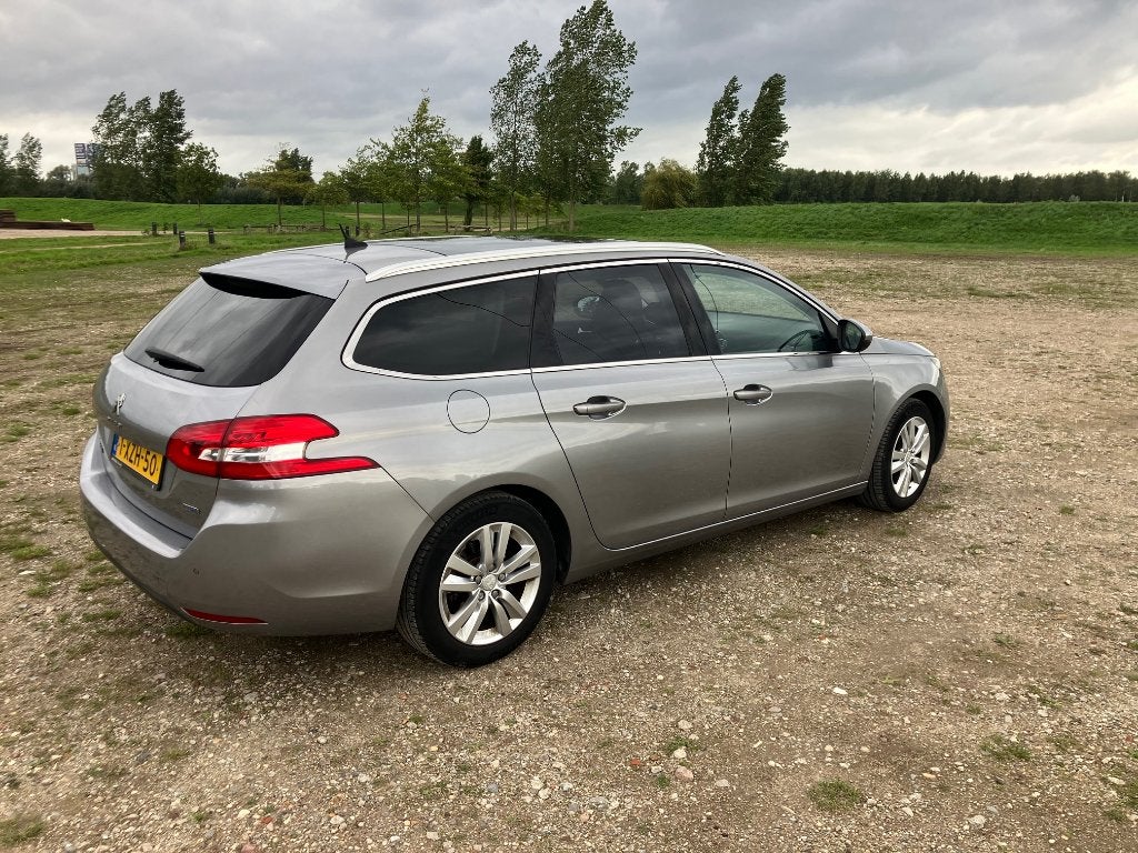 Peugeot 308 1.6 Hdi Blue Lease Executive Grijs, Voorwielaandrijving, Dealer onderhouden, Stof, 4 cilinders
