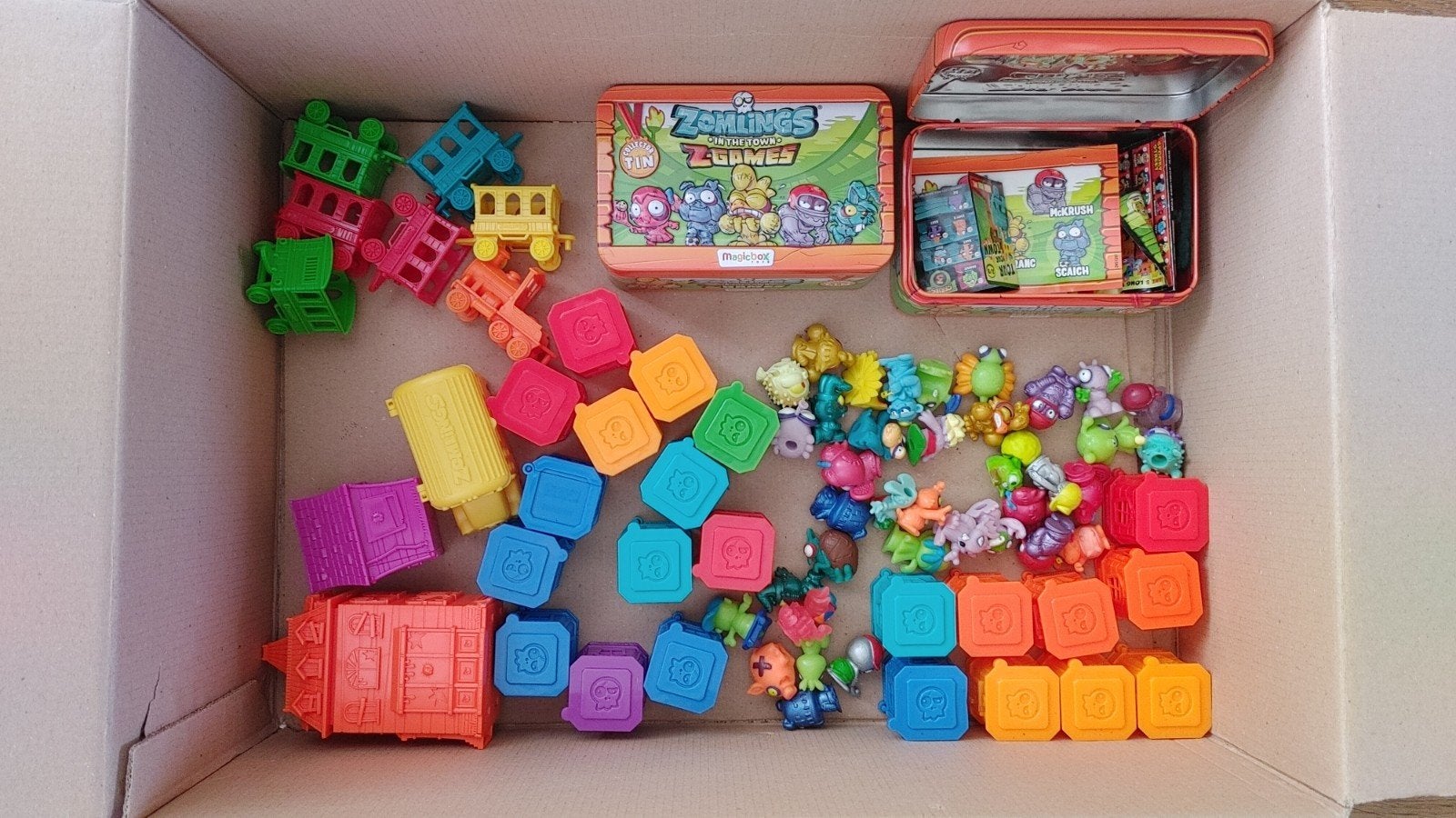 Grote Zomlings verzameling met blikjes, Ophalen of Verzenden, Gebruikt, Jongen of Meisje