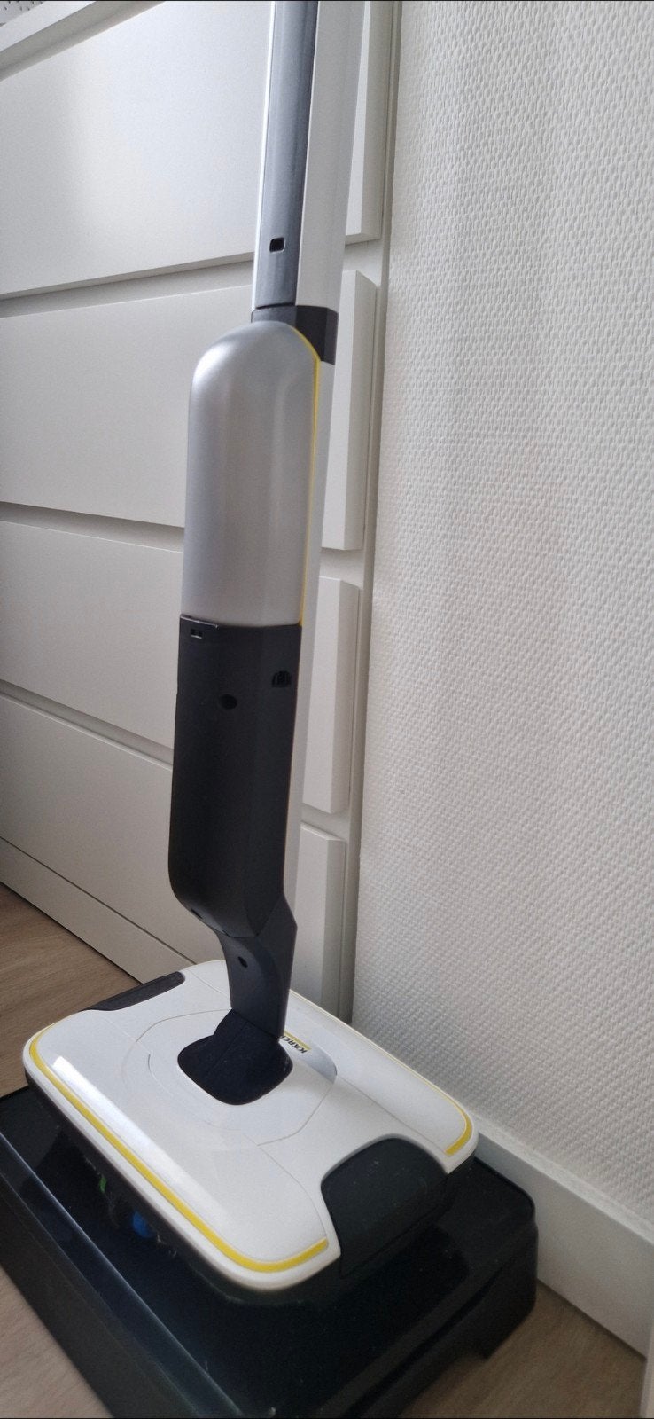 Foto 3 van Kärcher FC 7 Cordless - Uitgebreide Complete Set
