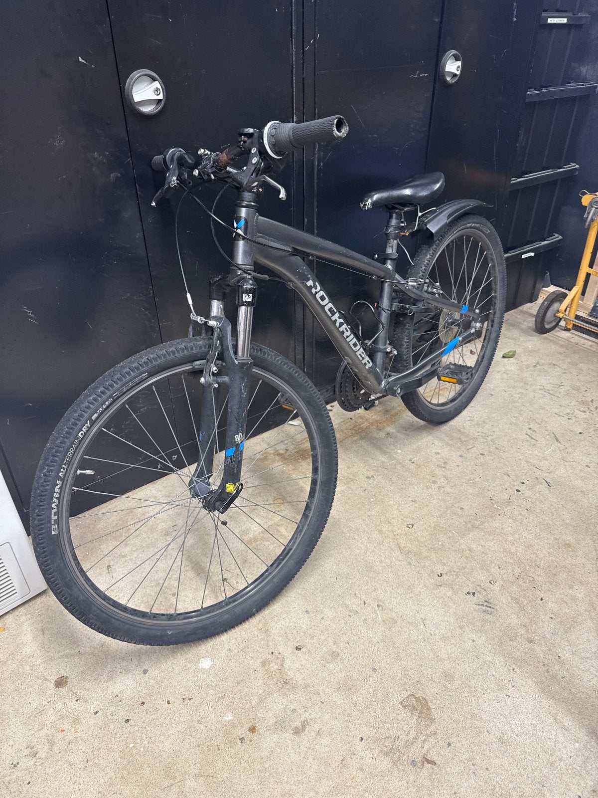 Rockrider mountainbike - Zadel beschadigd, geen versnelling