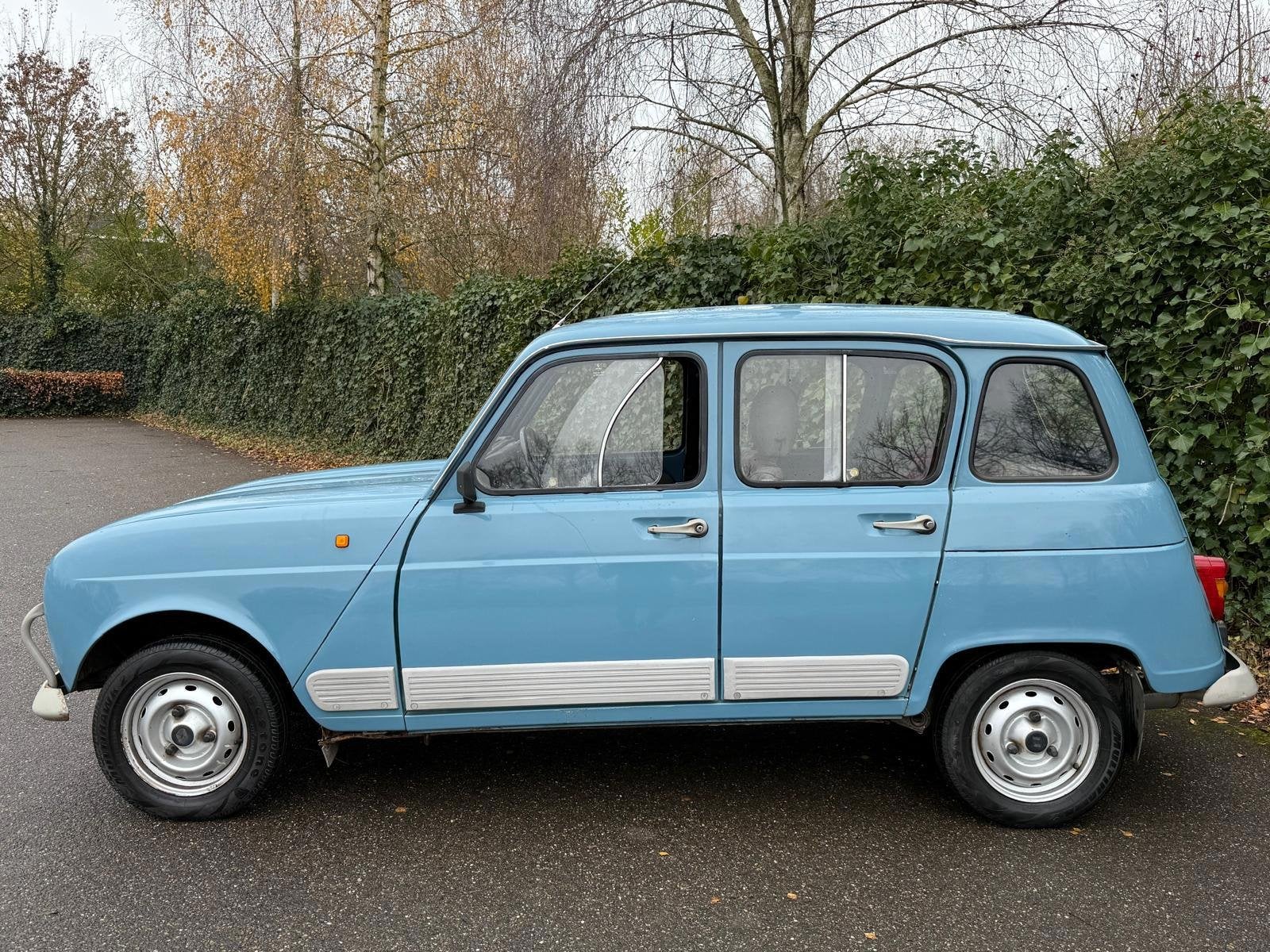 Renault 4 R 4 GTL Oldtimer, Auto's, Voorwielaandrijving, Gebruikt, 4 cilinders, Blauw