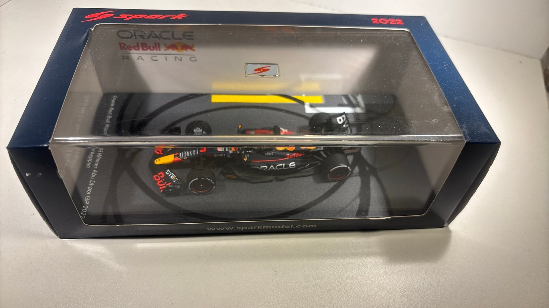 F1 red bull rb18 win abu dhabi max verstappen 2022 spark, Overige merken, Auto, Ophalen of Verzenden, A